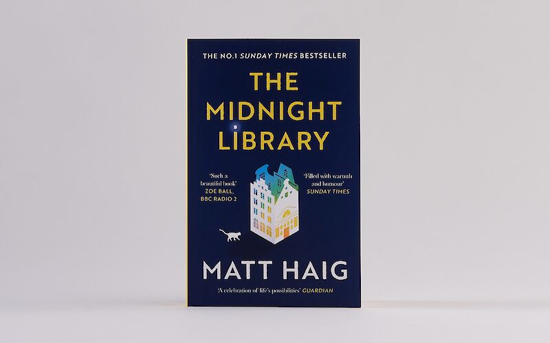 The Midnight Library by Matt Haig gallery image 2