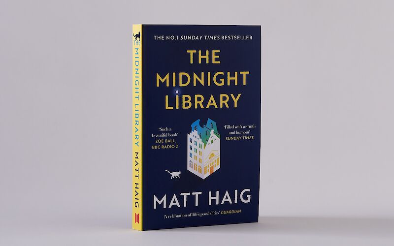 The Midnight Library by Matt Haig gallery image 1
