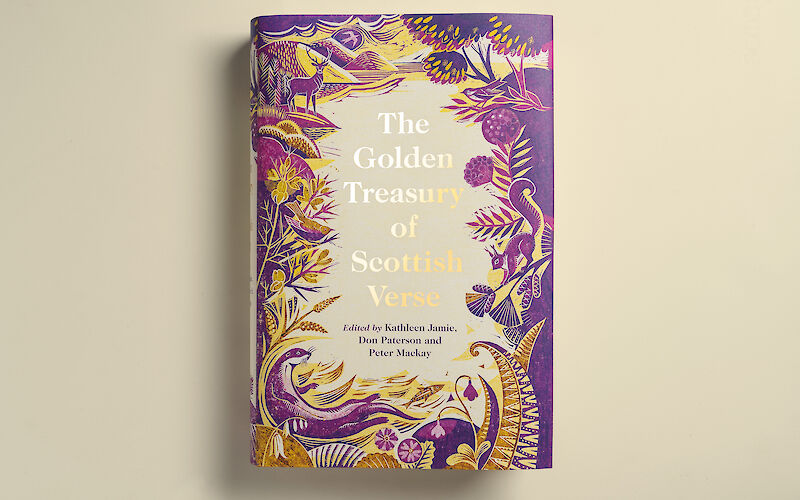 The Golden Treasury of Scottish Verse by Kathleen Jamie, Don Paterson, Peter Mackay gallery image 1